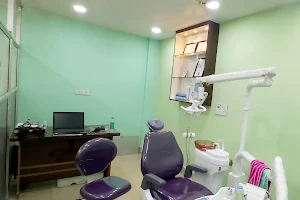 Smitam Multispeciality Dental Clinic image