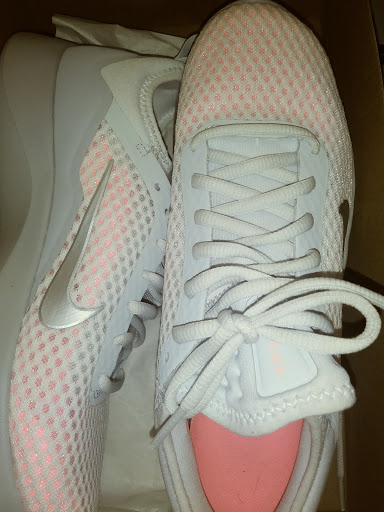 Shoe Store «Shoe Station», reviews and photos, 741 C Hilcrest Road, Mobile, AL 36695, USA