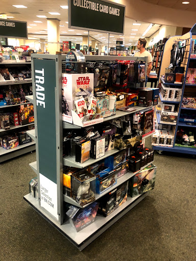 Book Store «Barnes & Noble», reviews and photos, 5701 Sunset Dr #196, South Miami, FL 33143, USA