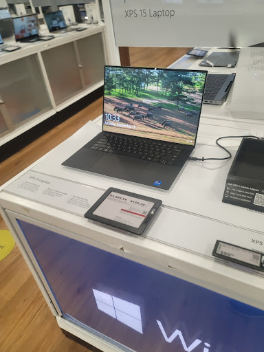 Electronics Store «Best Buy», reviews and photos, 32320 John R Rd, Madison Heights, MI 48071, USA