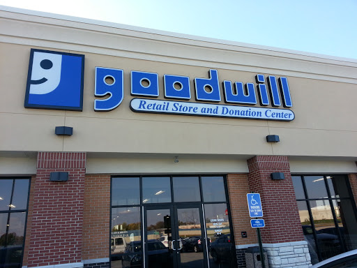 Thrift Store «Goodwill Retail Store of Springfield – Battlefield», reviews and photos, 3151 S Kansas Expy, Springfield, MO 65807, USA