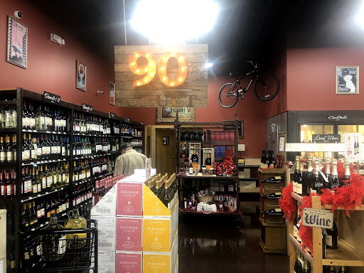Liquor Store «Pour Vous Wine Spirits & Beer», reviews and photos, 263 Indian Lake Blvd, Hendersonville, TN 37075, USA