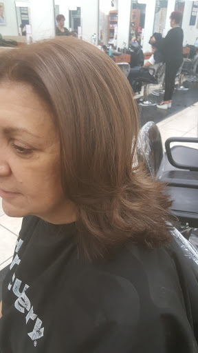 Hair Salon «Hair Cuttery», reviews and photos, 10767 NW 58th St, Doral, FL 33178, USA