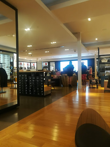 Clothing Store «Under Armour Factory House», reviews and photos, 3939 S Interstate Hwy 35 #650, San Marcos, TX 78666, USA