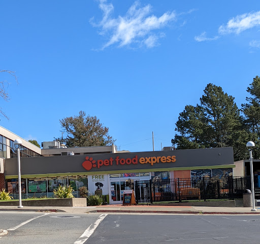 Pet Supply Store «Pet Food Express», reviews and photos, 3160 20th Ave, San Francisco, CA 94132, USA