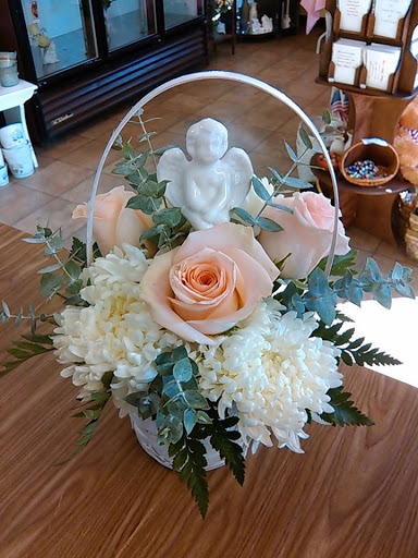 Florist «Forget-Me-Not Florist», reviews and photos, 1083 Park Ave, Cranston, RI 02910, USA