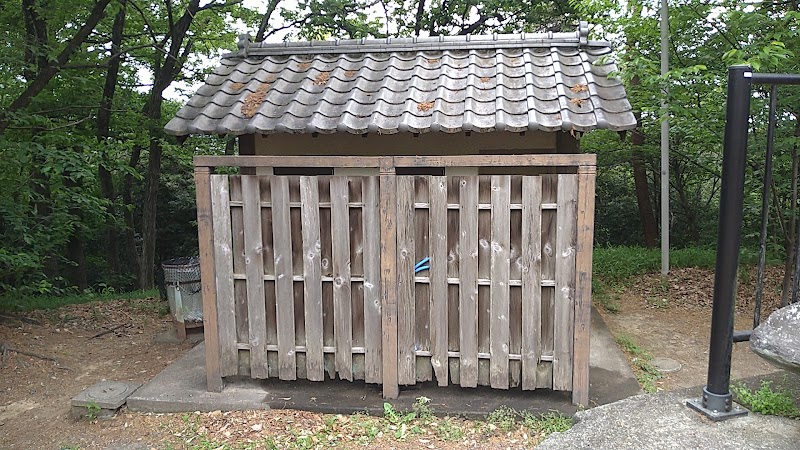浅間神社 公衆トイレ
