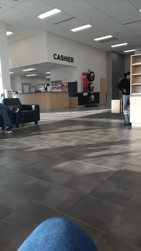 Car Repair and Maintenance «Burnsville Toyota Service & Parts», reviews and photos, 14800 Burnhaven Dr, Burnsville, MN 55306, USA