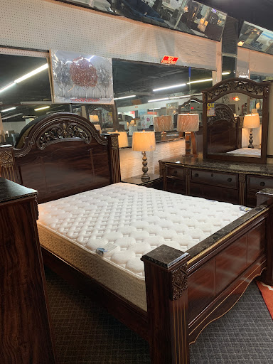Furniture Wholesaler «Versailles Furniture Corp.», reviews and photos, 3128 Queens Blvd, Long Island City, NY 11101, USA