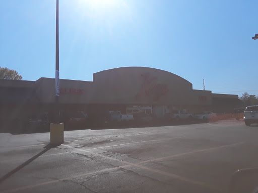 Supermarket «Hays Store», reviews and photos, 402 E Kings Hwy, Paragould, AR 72450, USA