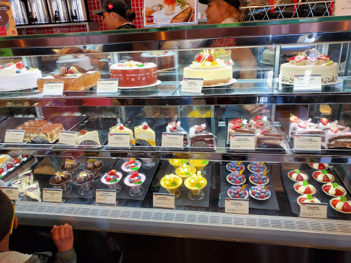 Shopping Mall «Lincoln Shopping Center», reviews and photos, 374 Lincoln Center, Stockton, CA 95207, USA