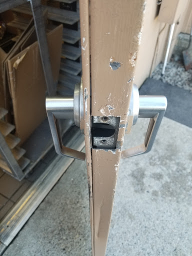 Locksmith «H & H Locksmith», reviews and photos, 3 Simons Ln, Durham, NH 03824, USA