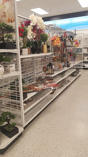 Clothing Store «Ross Dress for Less», reviews and photos, 767 W Grassland Dr, American Fork, UT 84003, USA