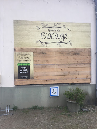 Épicerie du biocage à Évron