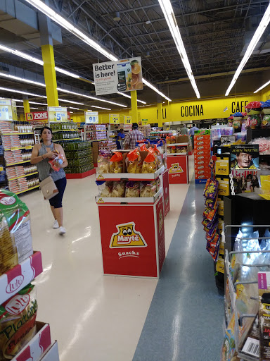 Grocery Store «Fresco y Más», reviews and photos, 1630 W 49th St, Hialeah, FL 33012, USA