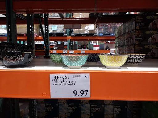 Warehouse store «Costco Wholesale», reviews and photos, 10088 Gulf Center Dr, Fort Myers, FL 33913, USA