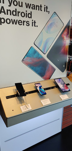 Cell Phone Store «Verizon Authorized Retailer – Cellular Sales», reviews and photos, 857 Indianapolis Rd, Greencastle, IN 46135, USA