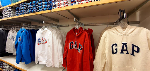 Clothing Store «Gap Outlet», reviews and photos, 12801 W Sunrise Blvd, Sunrise, FL 33323, USA