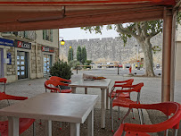 Atmosphère du Bar Restaurant L'Escale à Aigues-Mortes - n°5