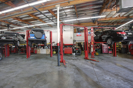 Auto Repair Shop «Airpark Auto Clinic», reviews and photos, 8135 E Butherus Dr #1, Scottsdale, AZ 85260, USA