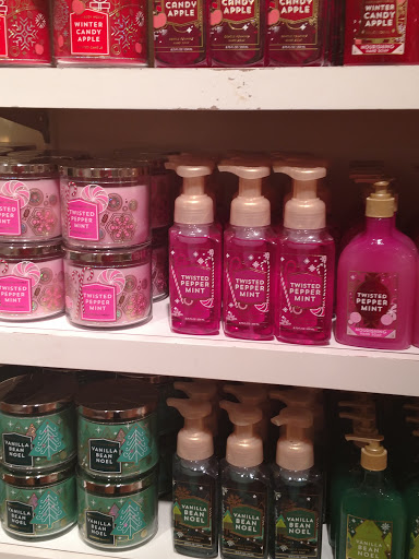 Department Store «JCPenney», reviews and photos, 303 301 Blvd W #701, Bradenton, FL 34205, USA