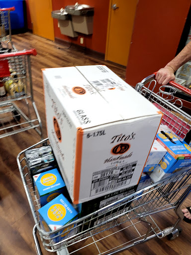 Liquor Store «ABC Fine Wine & Spirits», reviews and photos, 555 N Orlando Ave, Cocoa Beach, FL 32931, USA