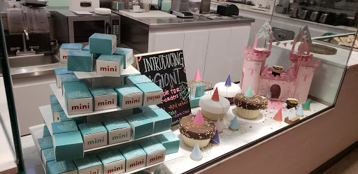 Pastry Shop «Crave», reviews and photos, 2501 Research Forest Dr, The Woodlands, TX 77381, USA