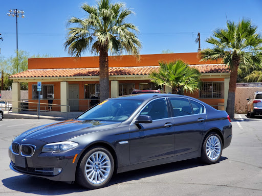 Car World, 3400 N Oracle Rd, Tucson, AZ 85705, USA, 