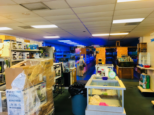 Pet Store «Pet World», reviews and photos, 7173 W Broward Blvd, Plantation, FL 33317, USA