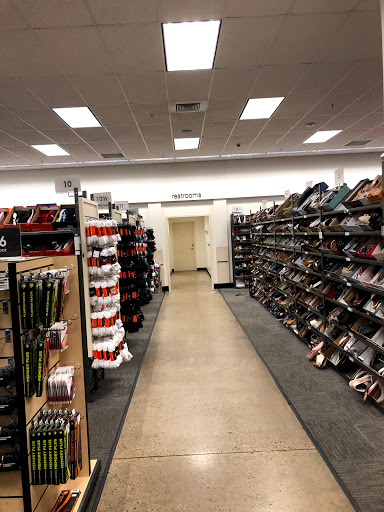 Department Store «Nordstrom Rack Gateway», reviews and photos, 9607 Research Blvd, Austin, TX 78759, USA