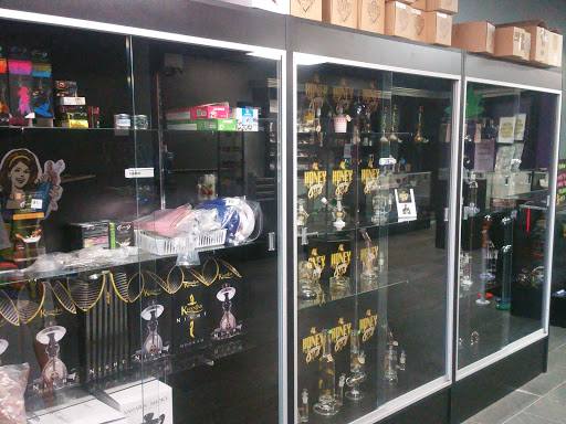 Tobacco Shop «Glass King Smoke Shop», reviews and photos, 7035 Philips Hwy #11, Jacksonville, FL 32216, USA