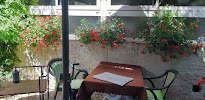 Atmosphère du Restaurant Les Jardins Fleuris à Parcey - n°1