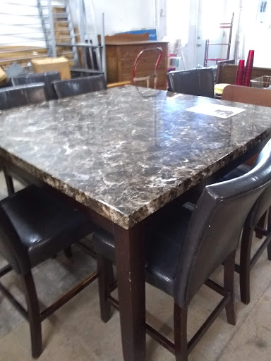 Doane's New & Used Furniture