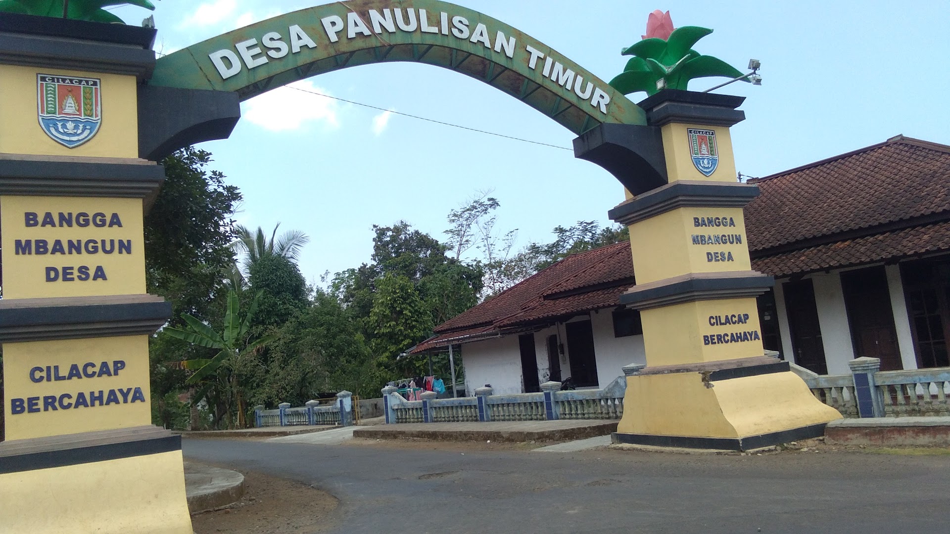 Gambar Rest Area Bumdes Baya Gata Panulisan Timur