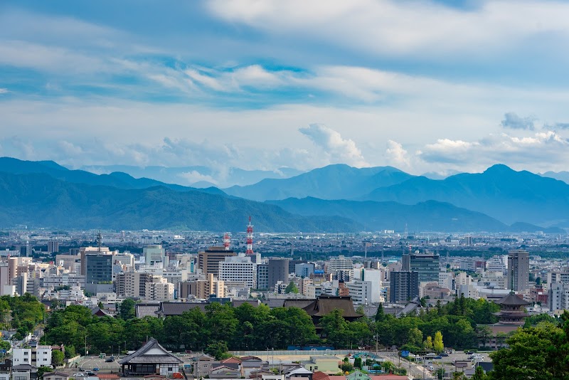 善光寺 雲上殿 納骨堂 駐車場 長野県長野市箱清水 駐車場 駐車場 グルコミ
