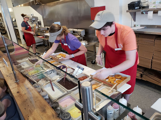 Shopping Mall «Deerfield Towne Center», reviews and photos, 5085 Deerfield Blvd, Mason, OH 45040, USA