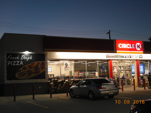 Gas Station «Circle K», reviews and photos, 8700 Harlem Ave, Bridgeview, IL 60455, USA
