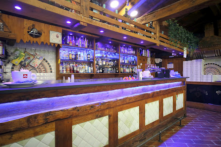 Black Crystal Pizzeria LoungeBar e Disco Pub Viale Europa, 44/2, 26855 Lodi Vecchio LO, Italia