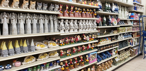 Home Goods Store «Christmas Tree Shops», reviews and photos, 5450 Brandywine Pkwy, Wilmington, DE 19803, USA