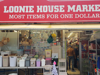 Loonie House Market