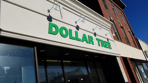 Dollar Store «Dollar Tree», reviews and photos, 376 Main St, Wakefield, MA 01880, USA