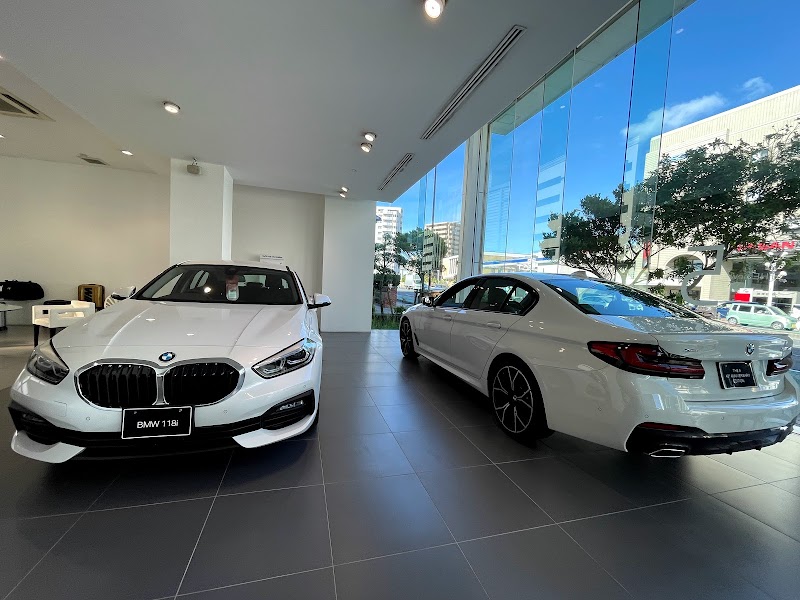 Okinawa BMW 本社 / BMW Premium Selection 沖縄