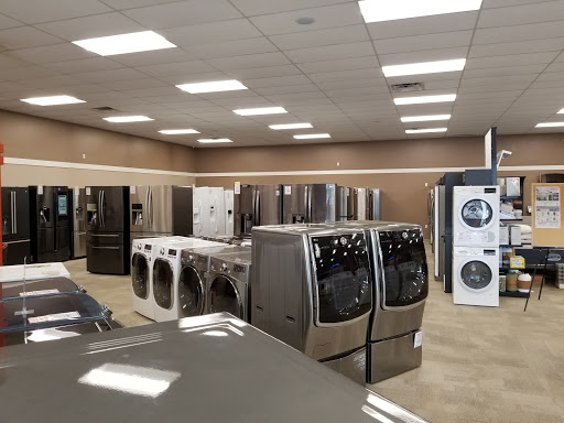 Appliance Store «Famous Tate Appliance & Bedding Centers», reviews and photos, 4520 E Bay Dr, Clearwater, FL 33764, USA