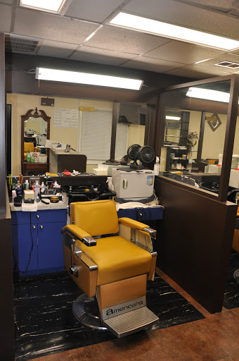 Barber Shop «Kings Park Barber Shop», reviews and photos, 8985 Fern Park Dr, Burke, VA 22015, USA
