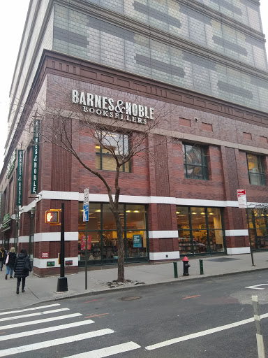 Book Store «Barnes & Noble», reviews and photos, 106 Court St, Brooklyn, NY 11201, USA