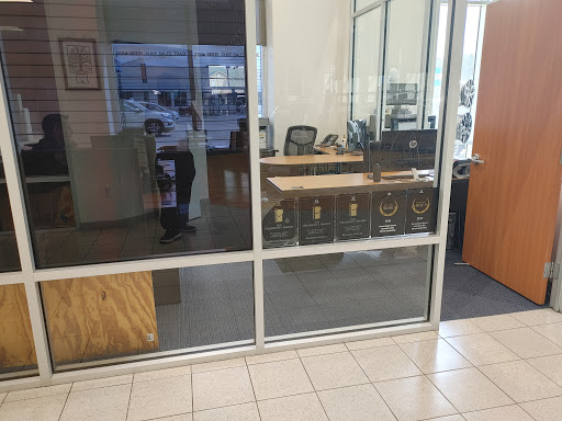 Honda Dealer «Honda of Covington», reviews and photos, 100 Holiday Square Blvd, Covington, LA 70433, USA