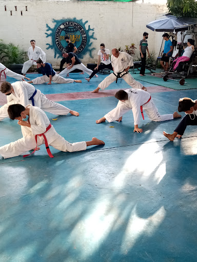 Clases karate niños Maracaibo
