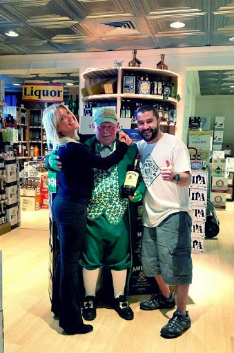 Liquor Store «Sharon Package Store», reviews and photos, 1 Gay St, Sharon, CT 06069, USA