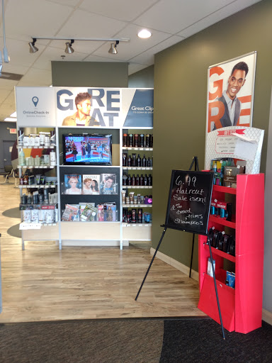 Hair Salon «Great Clips», reviews and photos, 1433 Towne Square Blvd NW Suite B, Roanoke, VA 24012, USA