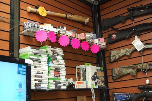 Pawn Shop «Rockwall Gold And Silver Pawn», reviews and photos, 1901 S Goliad St, Rockwall, TX 75087, USA